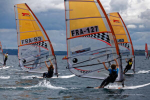 windsurf_techno